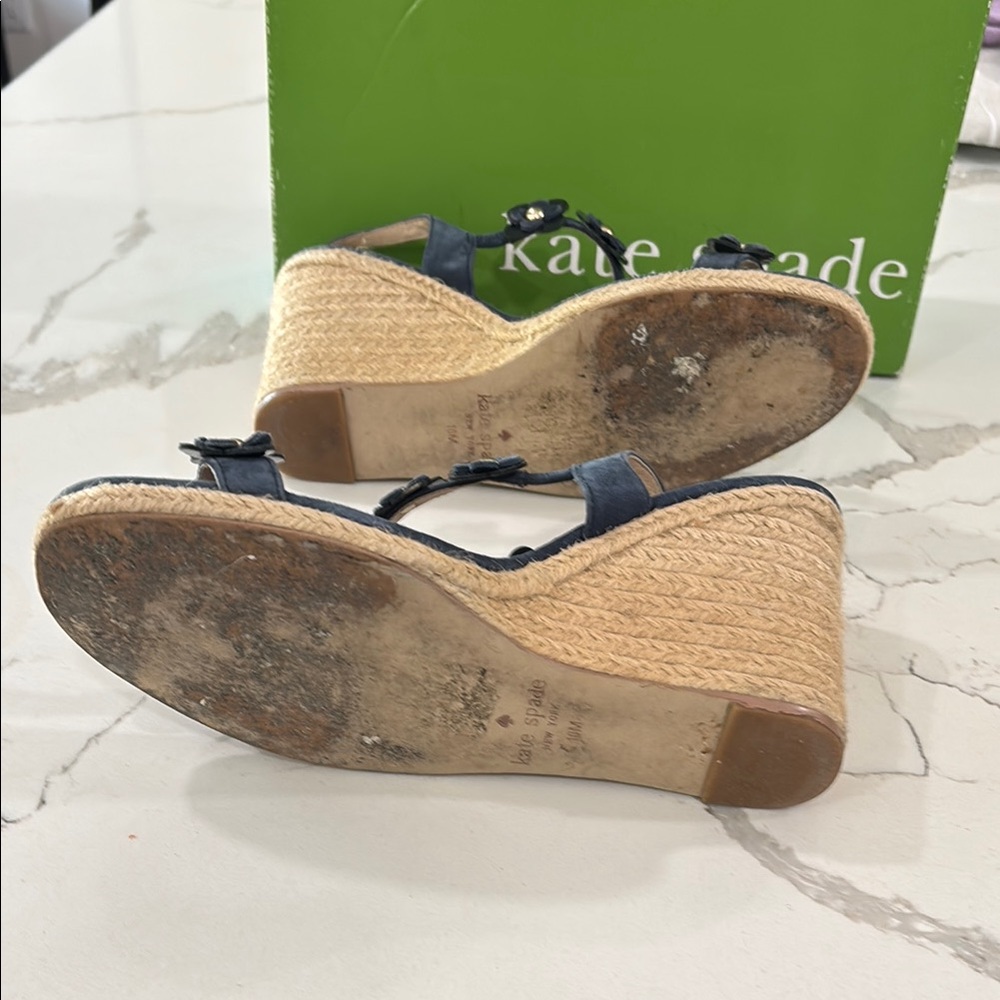 Kate Spade Dark Blue Floral Platform Wedges🩵 - Picture 5 of 6